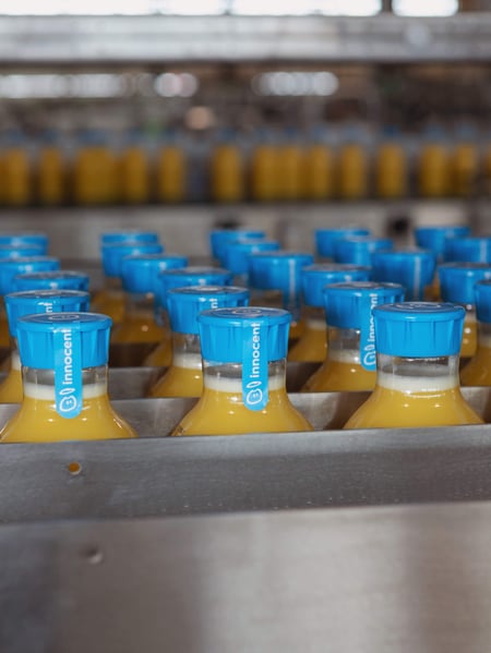 innocent Flaschen in der Produktion