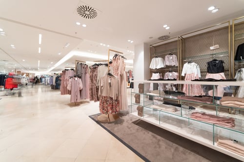 Bauer_Hämmerle_Filiale_innen